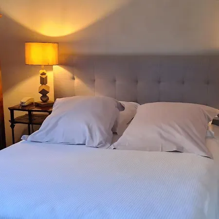 Logis - Restaurant Les Cedres