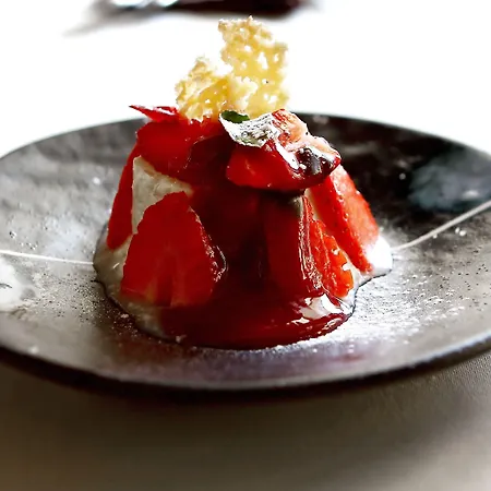 Szálloda Logis - Restaurant Les Cedres Villeneuve-lès-Avignon